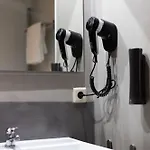 Inter 2 Apartment *