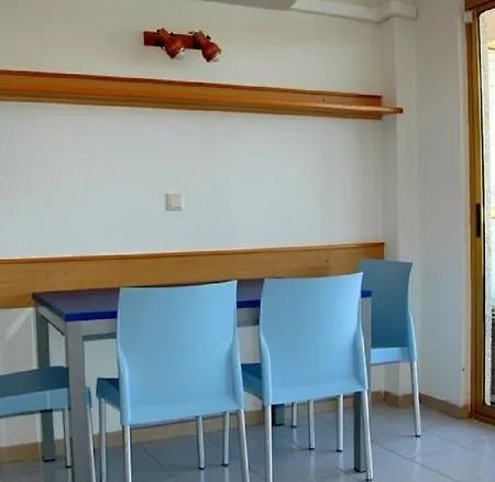 Inter 2 Apartment
